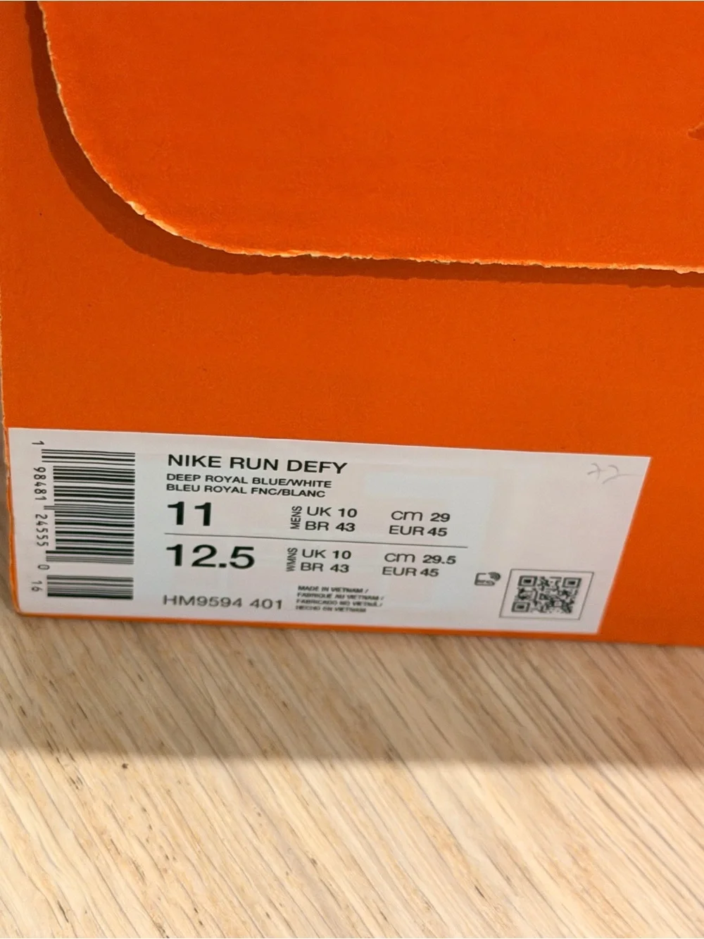 Nike Men's Run Defy size 11 - New In Box!